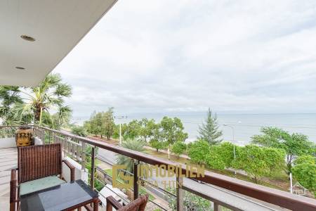 K.M. BEACH CONDO  : 3 Bed Beach Front