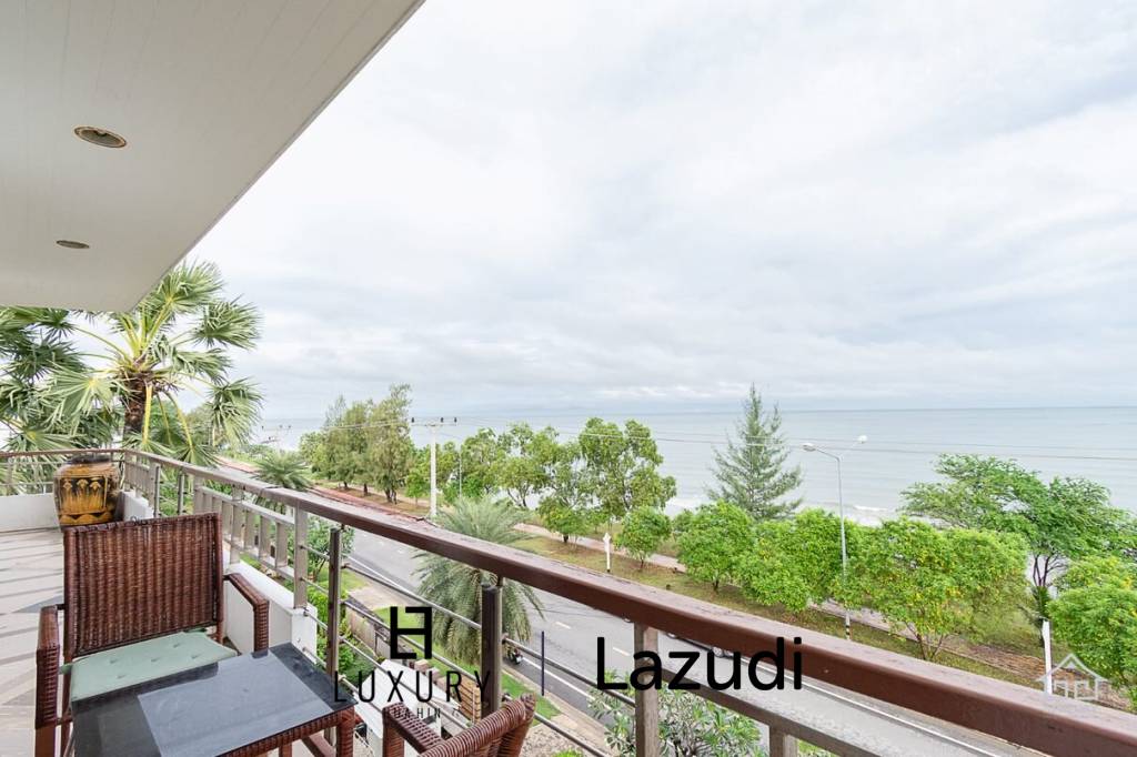 K.M. BEACH CONDO  : 3 Bed Beach Front