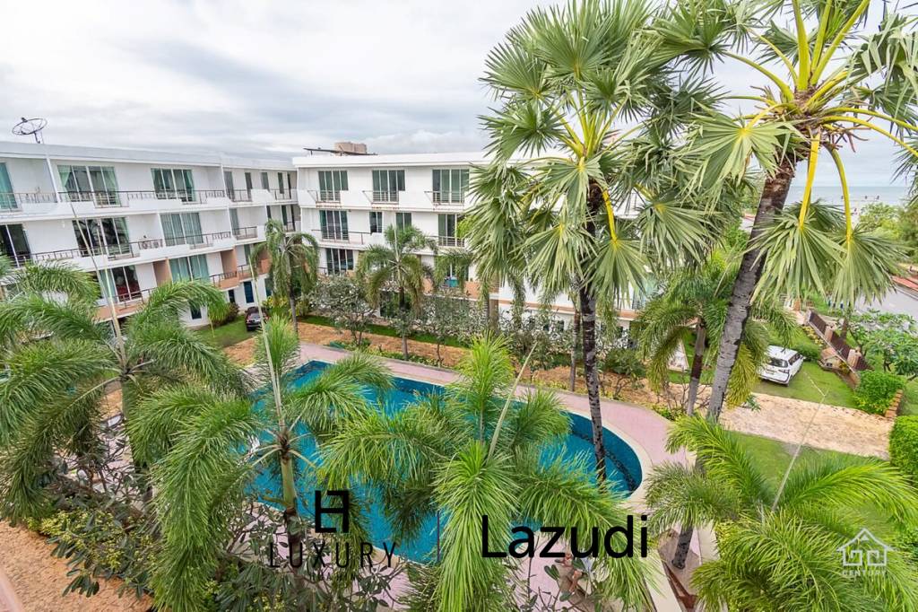 K.M. BEACH CONDO  : 3 Bed Beach Front