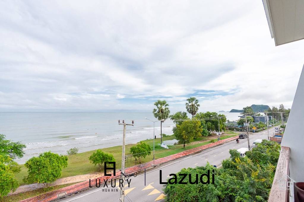 K.M. BEACH CONDO  : 3 Bed Beach Front