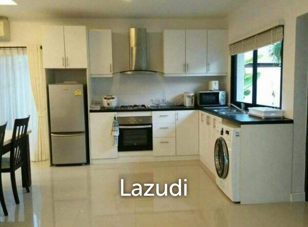 HUA HIN HILL VILLAGE 2: 3 Bed Pool Villa