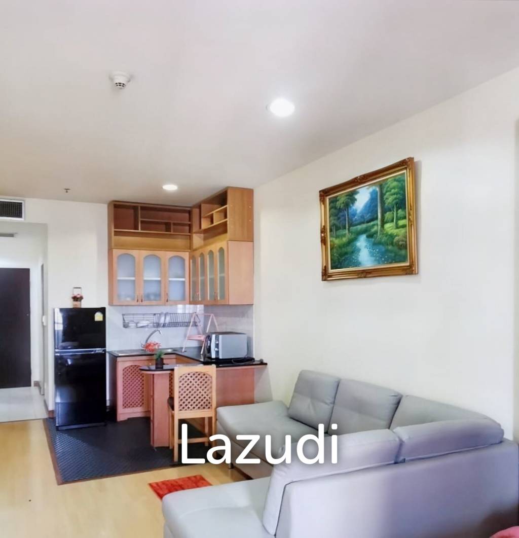 1 bed 1 bath 45 SQ.M The Platinum Fashion Mall