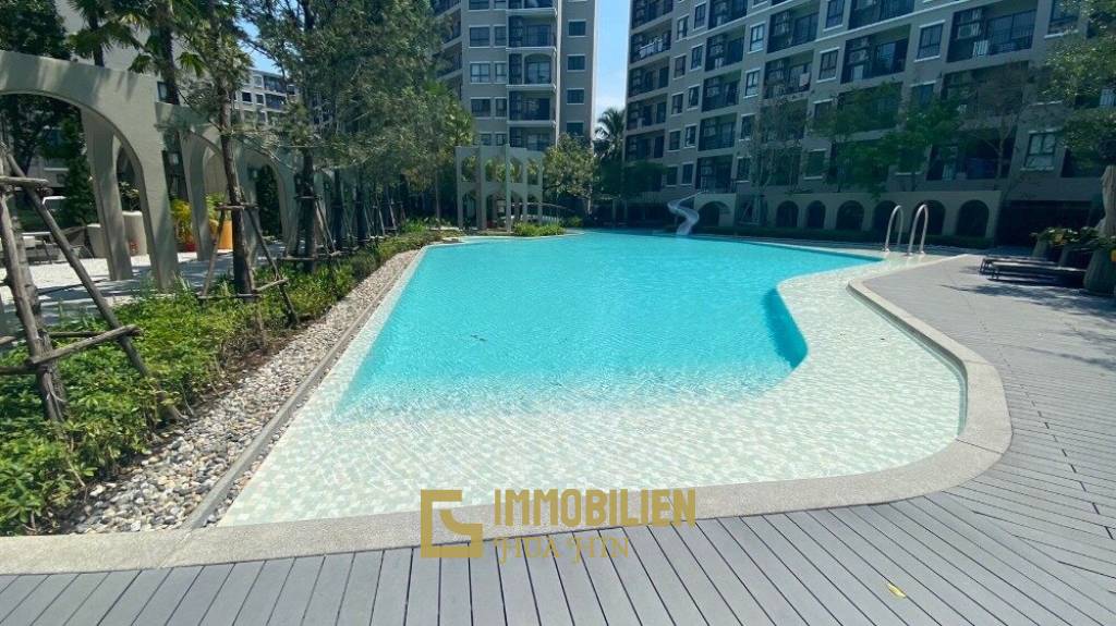 1 Bed Condo with Pool View: La Casita Condo