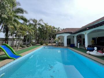 Pool Villa for Sale in Mabprachan