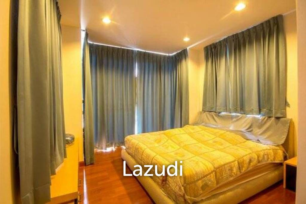 Luxury 3 Storey 3 Bed Villa