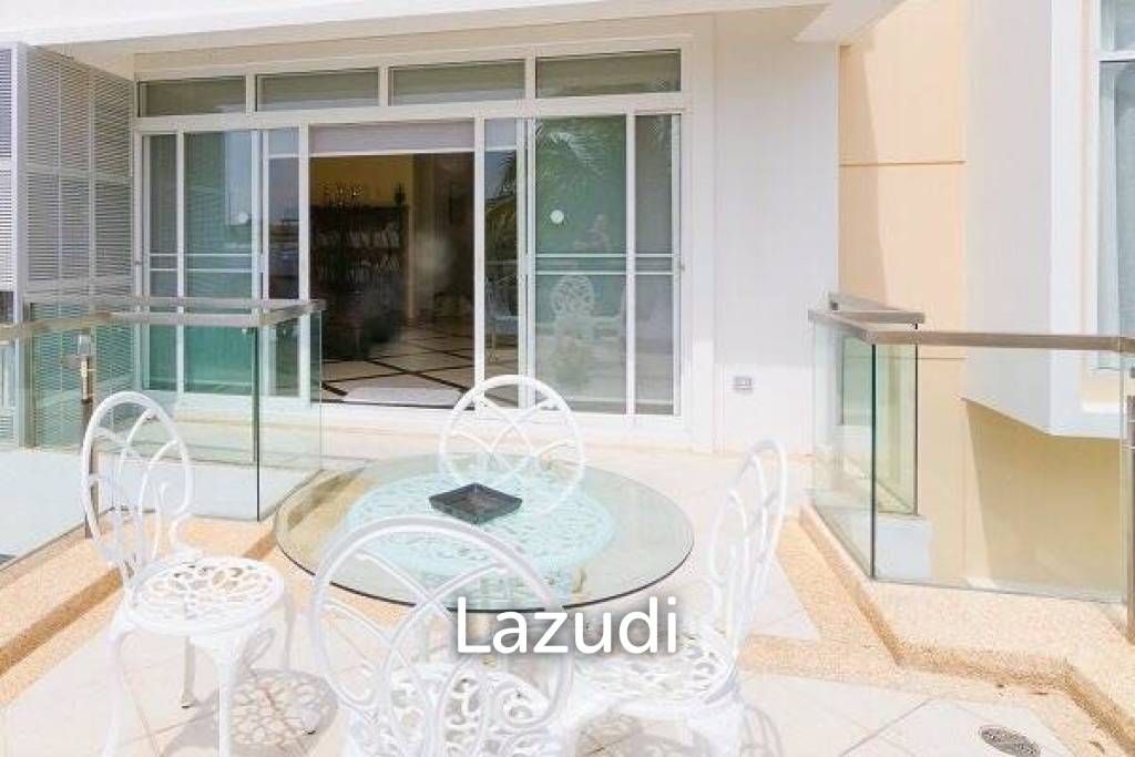 BLUE LAGOON: Luxury 2 Bed Condo