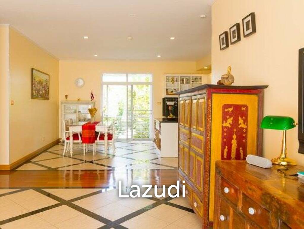 BLUE LAGOON: Luxury 2 Bed Condo