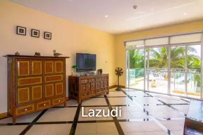 BLUE LAGOON: Luxury 2 Bed Condo