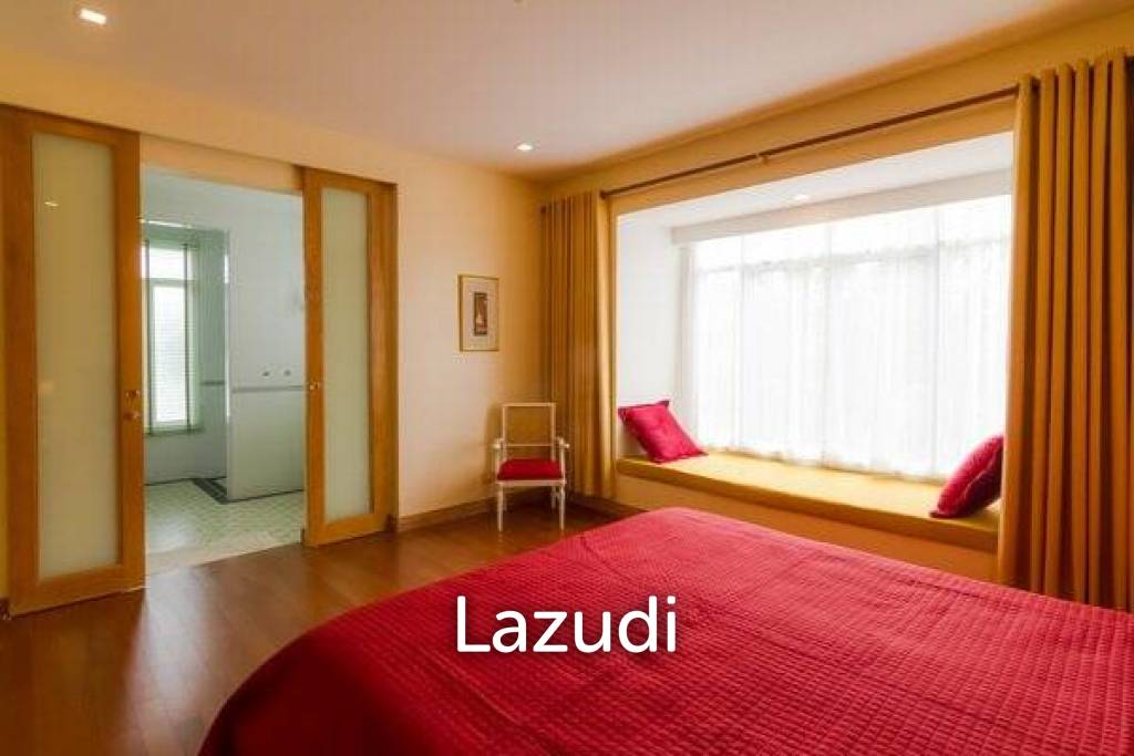 BLUE LAGOON: Luxury 2 Bed Condo