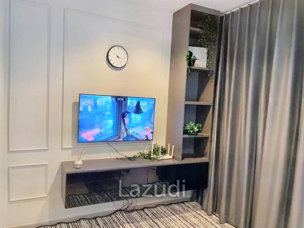 1 Bed 1 Bath 28 SQ.M Life Asoke Rama 9