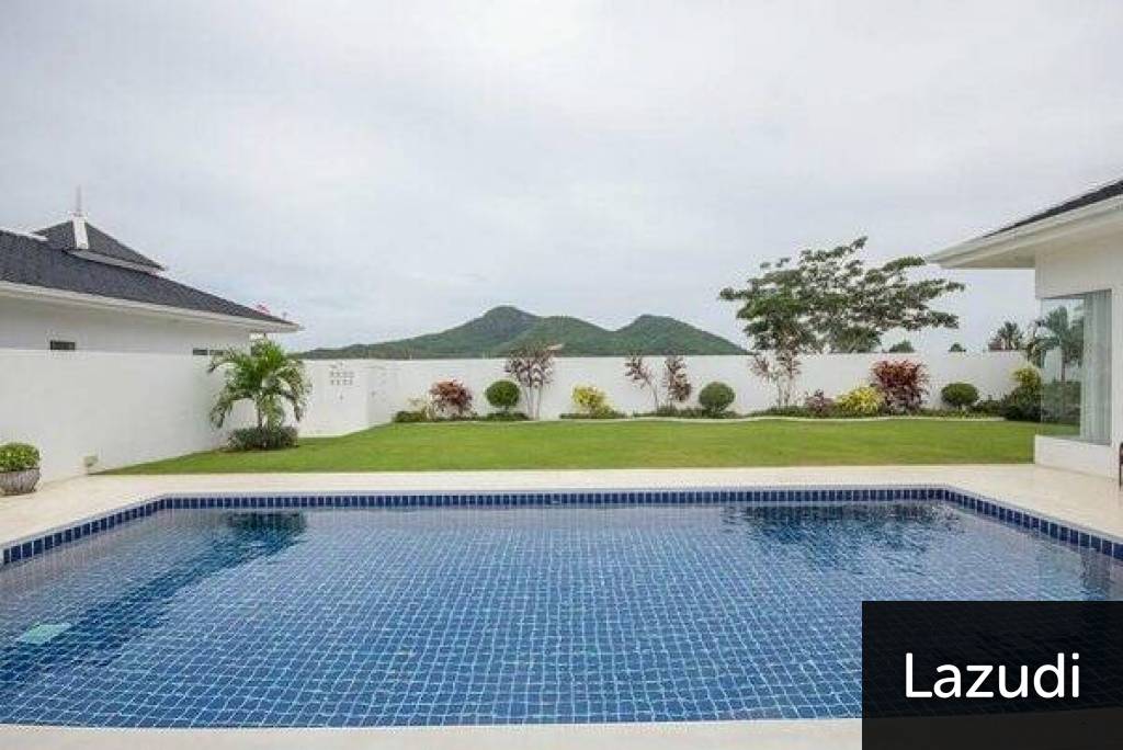 FALCON HILL: Great Quality 3 Bed Pool Villa