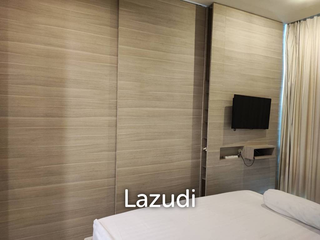 1 bed 1 bath 54 SQ.M The Room Sukhumvit 21
