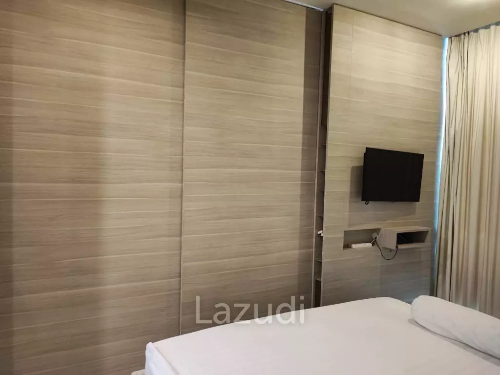 1 bed 1 bath 54 SQ.M The Room Sukhumvit 21