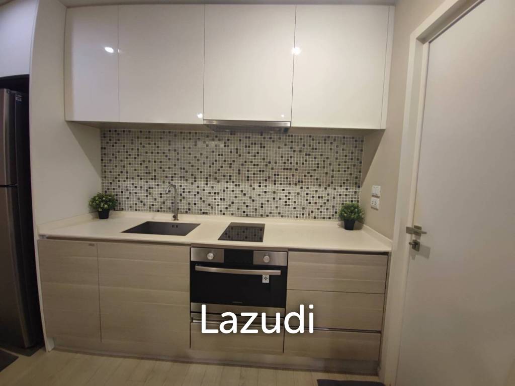 1 bed 1 bath 54 SQ.M The Room Sukhumvit 21