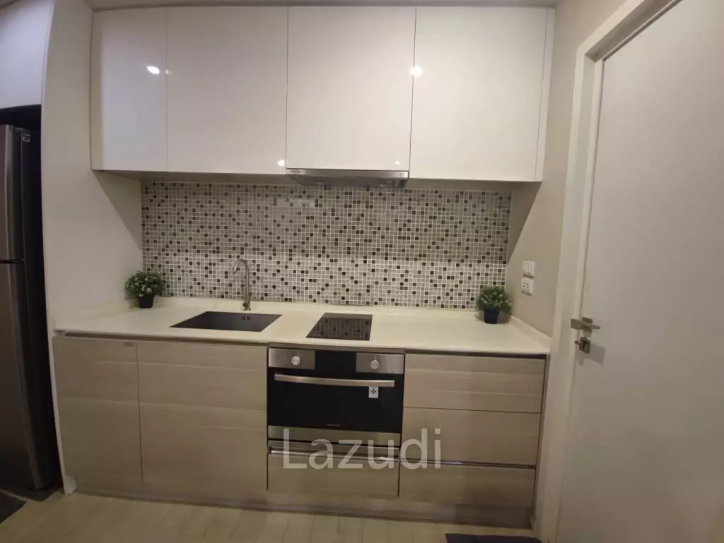 1 bed 1 bath 54 SQ.M The Room Sukhumvit 21