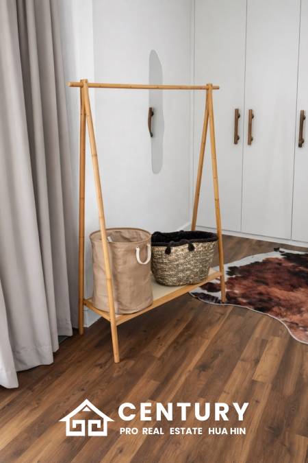 STYLISH MODERN HOUSE  : 3 bed great location