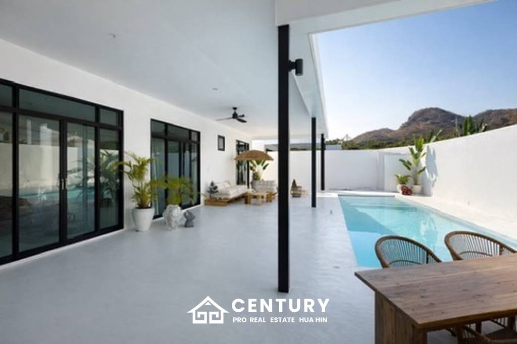 STYLISH MODERN HOUSE  : 3 bed great location