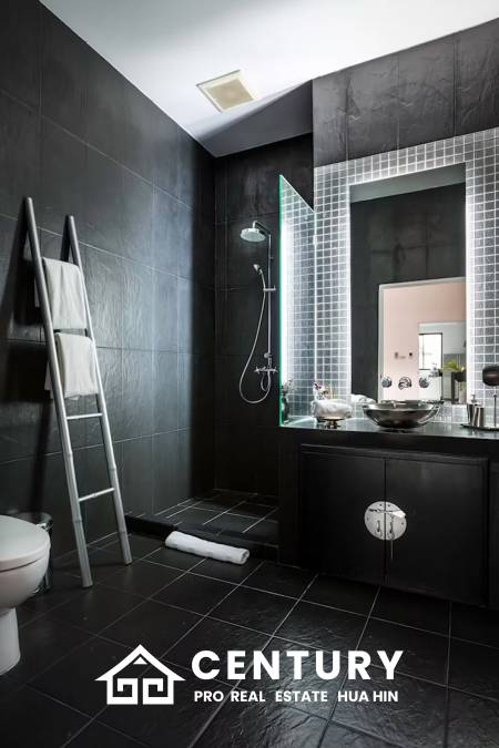 STYLISH MODERN HOUSE  : 3 bed great location