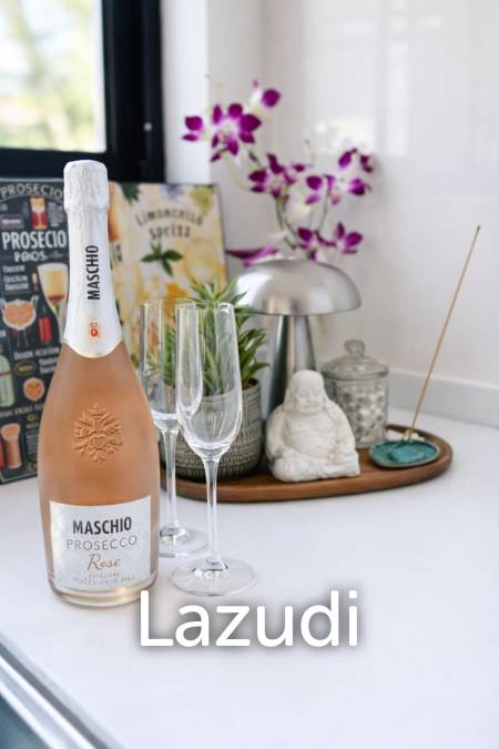 ขายวิลล่าสุดหรูในหัวหิน พร้อมสระว่ายน้ำและตกแต่งครบครัน