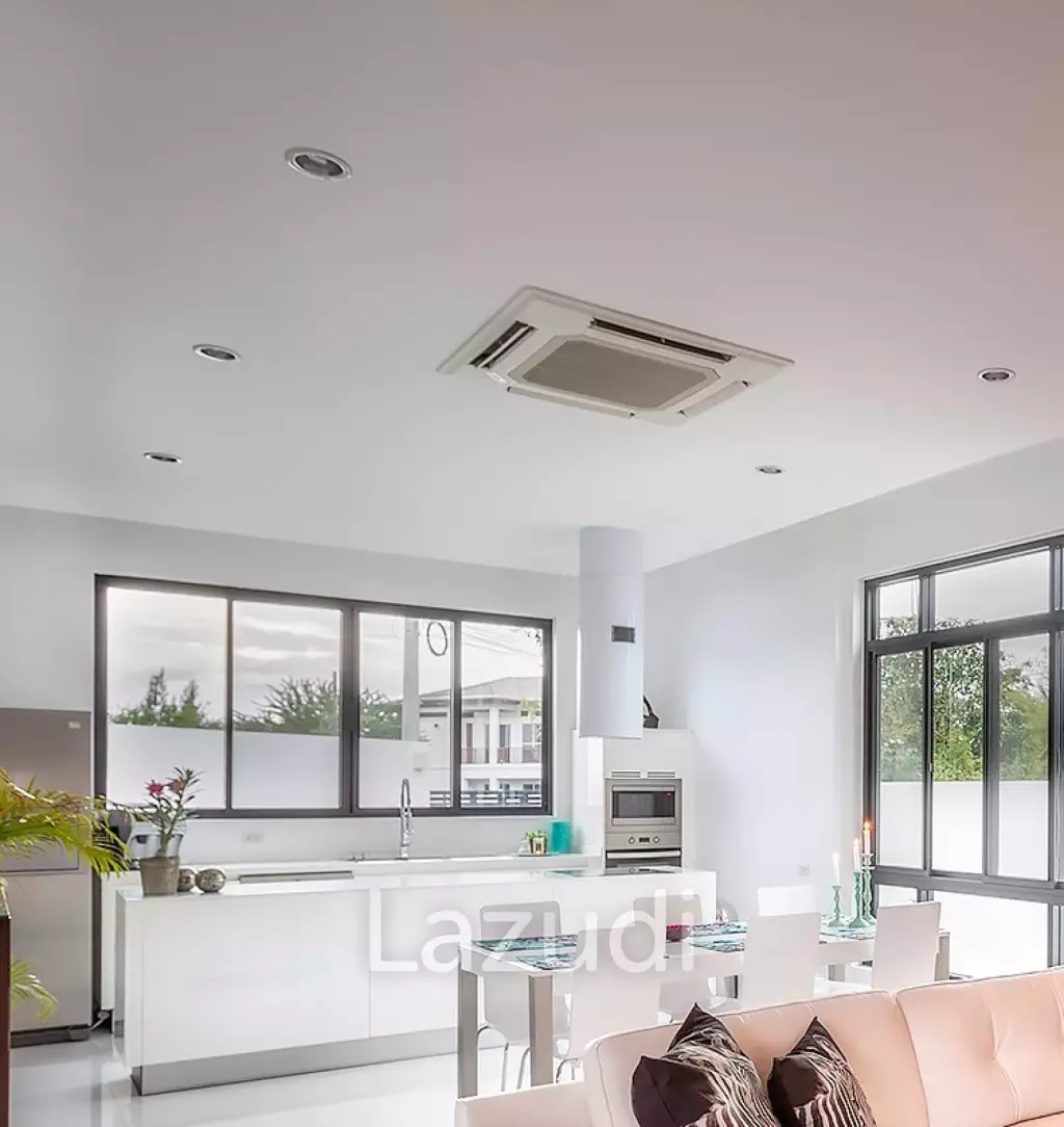 STYLISH MODERN HOUSE  : 3 bed great location
