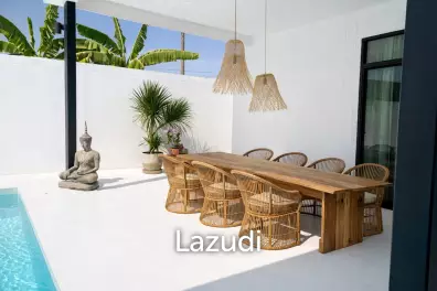 STYLISH MODERN HOUSE  : 3 bed great location