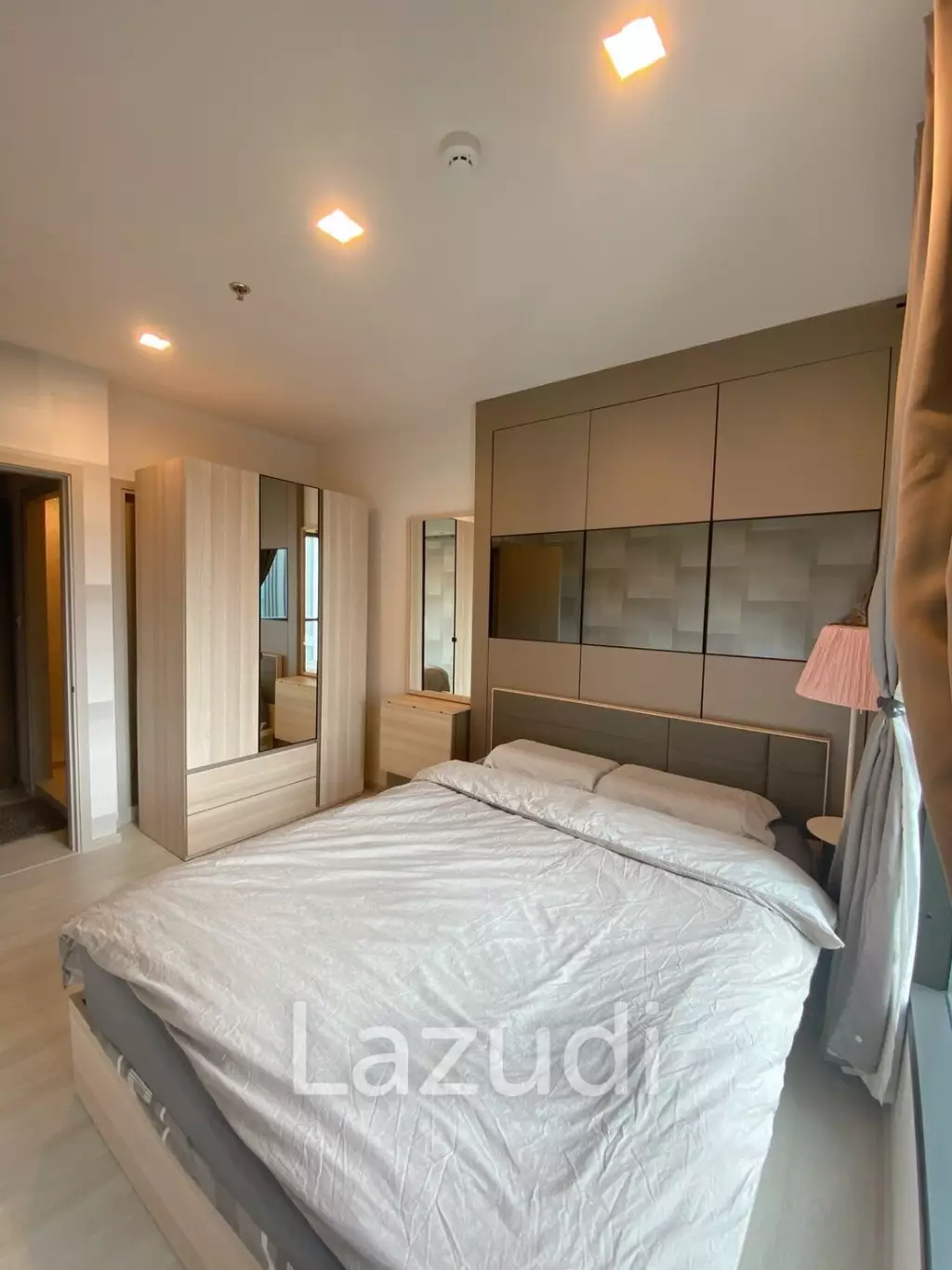 1 bed 1 bath 39 SQ.M Life Sukhumvit 48