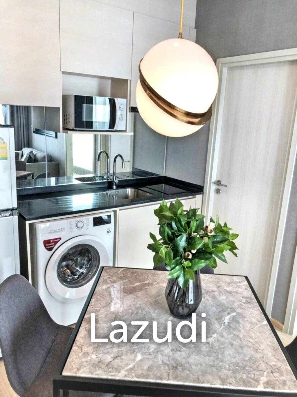2 Bed 38.6 SQ.M. Noble Revolve Ratchada 2