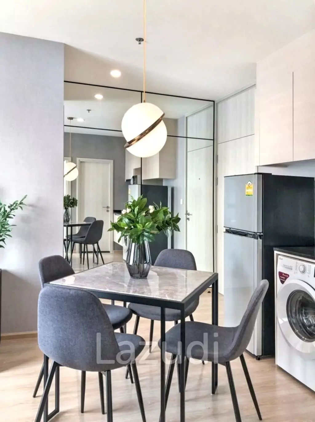 2 Bed 38.6 SQ.M. Noble Revolve Ratchada 2