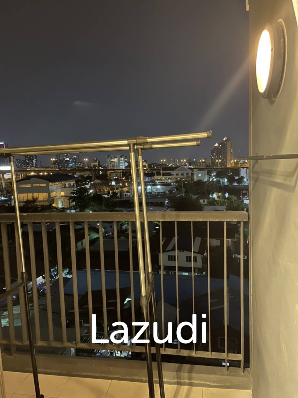 2 bed 1 bath 49 SQ.M Life Sukhumvit 48