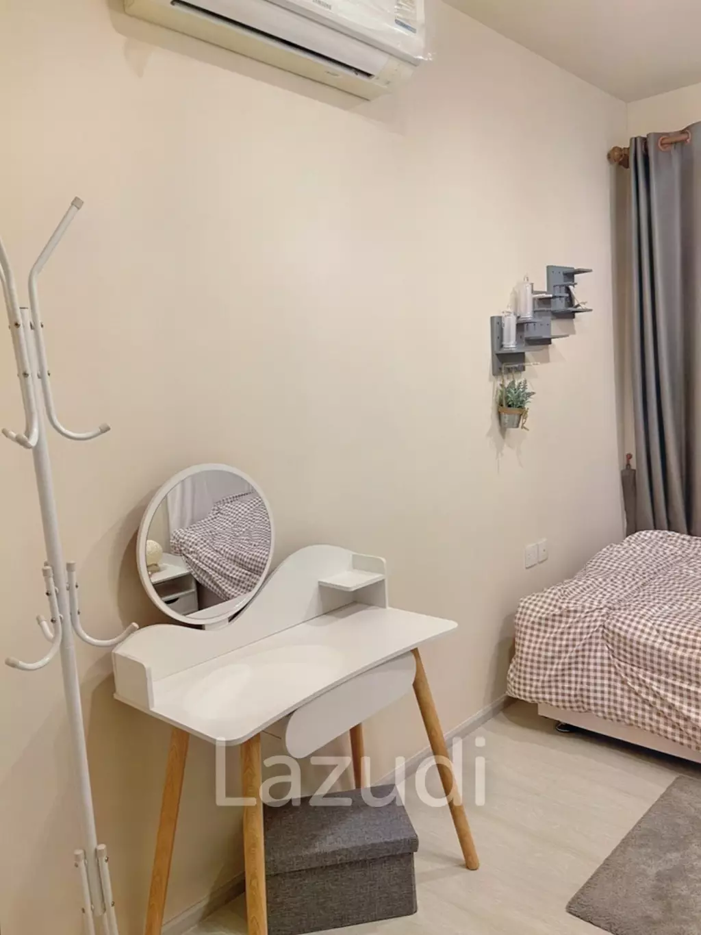2 bed 1 bath 49 SQ.M Life Sukhumvit 48