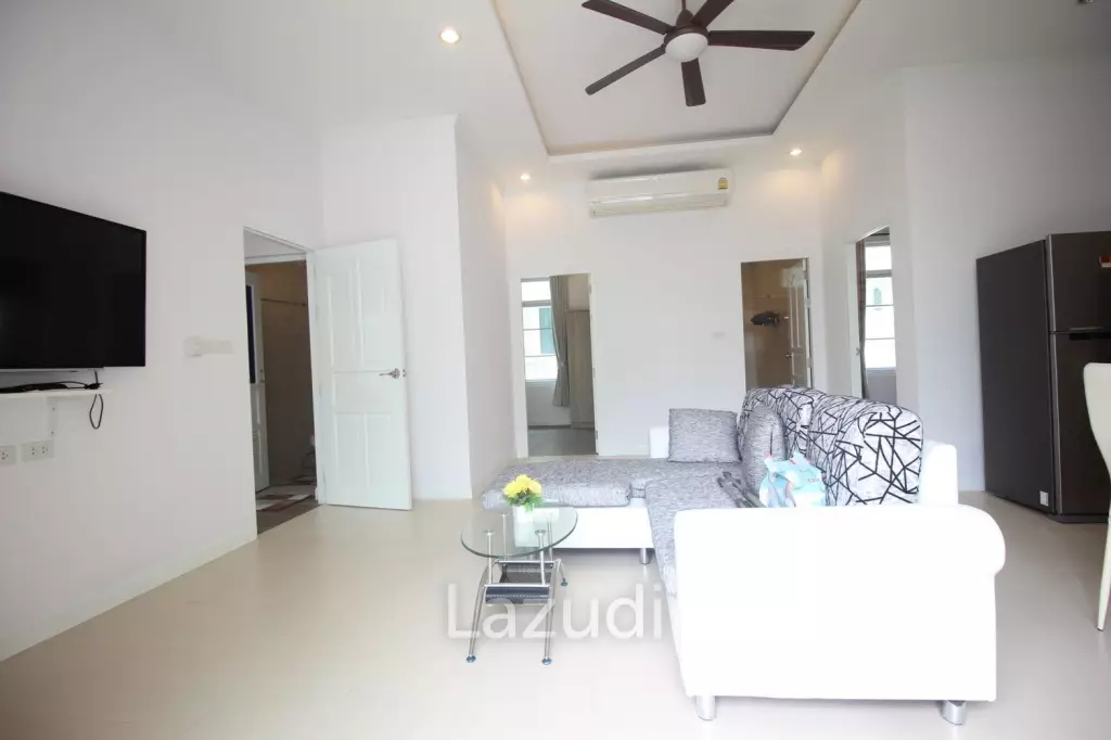 Nice Breeze By The Sea : 4 Bedroom Villa Close To The Beach