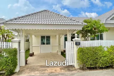 Nice Breeze By The Sea : 4 Bedroom Villa Close To The Beach