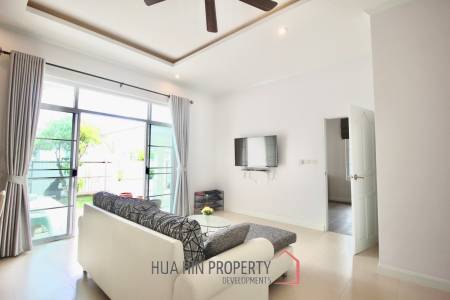 Nice Breeze By The Sea : 4 Bedroom Villa Close To The Beach
