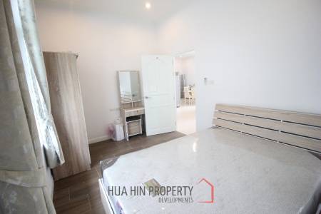 Nice Breeze By The Sea : 4 Bedroom Villa Close To The Beach