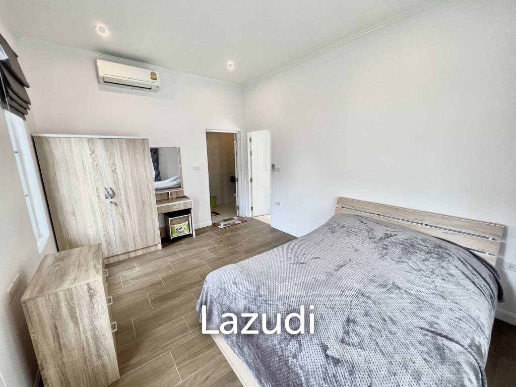 Nice Breeze By The Sea : 4 Bedroom Villa Close To The Beach