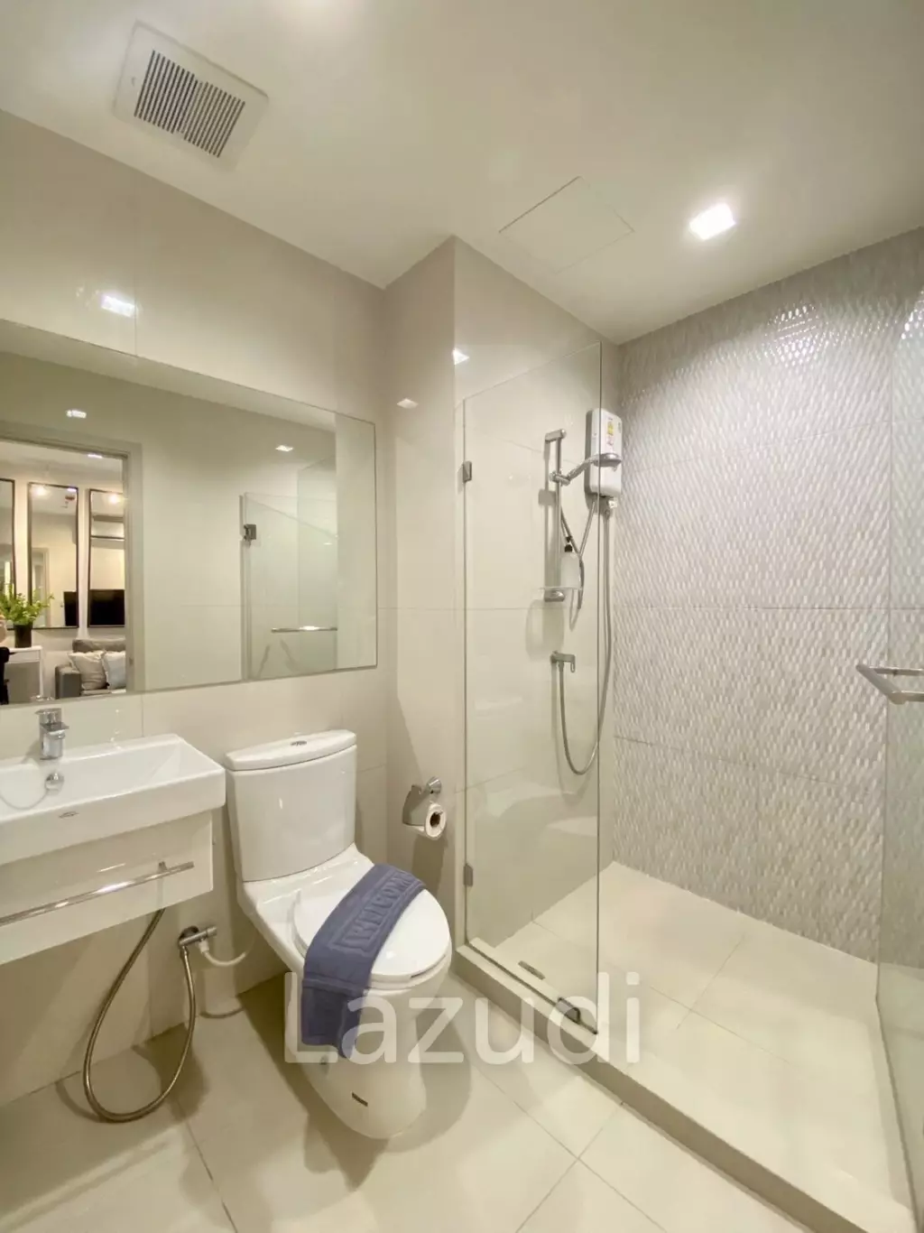 1 bed 1 bath 30 SQ.M Life Sukhumvit 48
