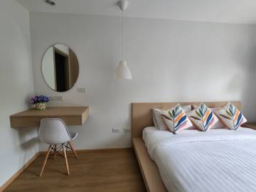 1bed 1 bath 49 SQ.M The Greenston Thonglor Residence