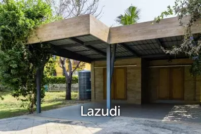 Luxury 2 Bed Condo