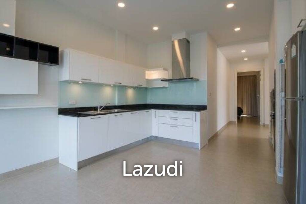 Luxury 2 Bed Condo