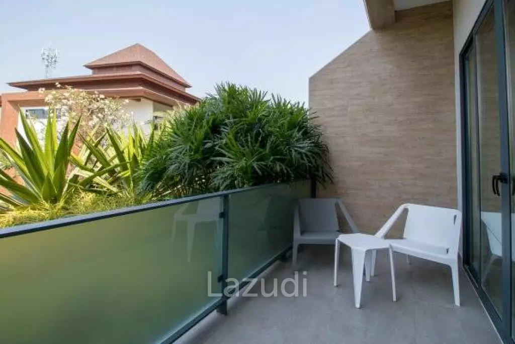 Luxury 2 Bed Condo