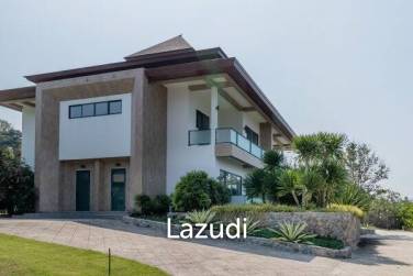 Luxury 2 Bed Condo Luxury 2 Bed Condo