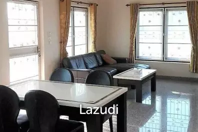3 Bed Villa near Black Mountain