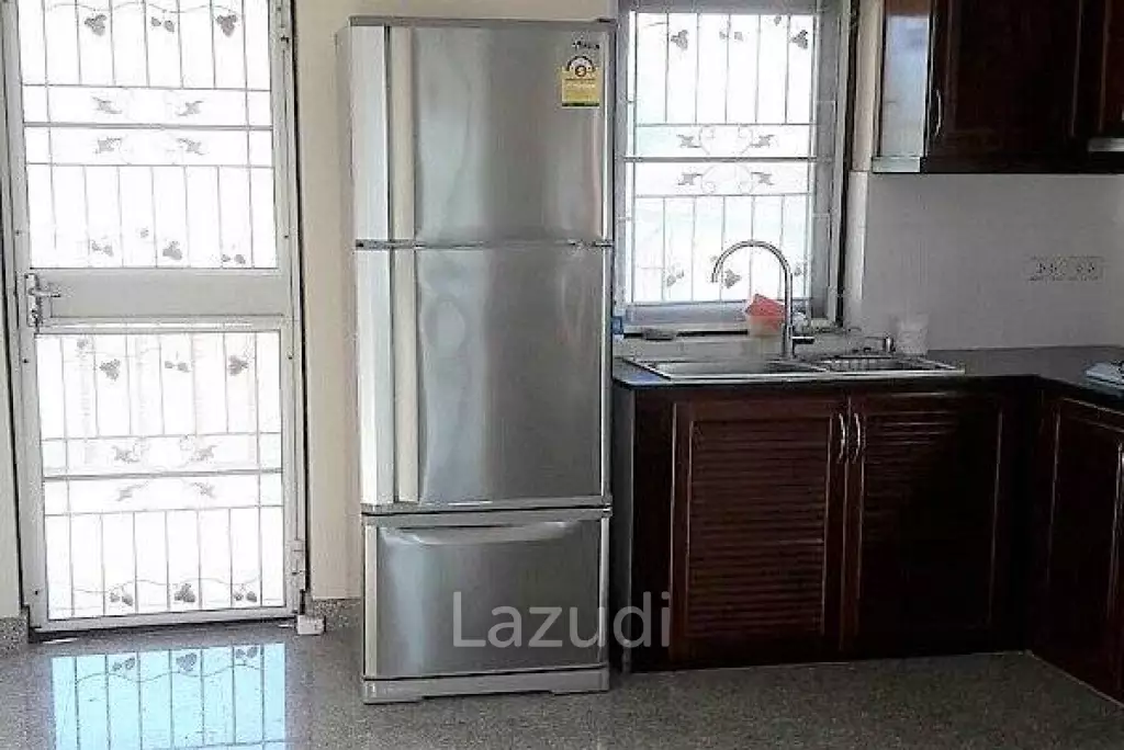 3 Bed Villa near Black Mountain