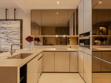 1 Bed 1 Bath 57.58 SQ.M. The Reserve Sathorn