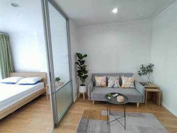 Lumpini Naklua Condo for Sale