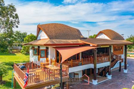 Amazing 5 Bedroom Luxury Villa on 4 Rai of Land