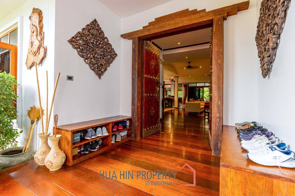 Amazing 5 Bedroom Luxury Villa on 4 Rai of Land