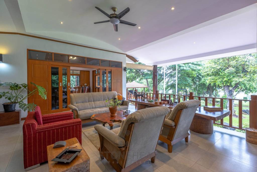 Amazing 5 Bedroom Luxury Villa on 4 Rai of Land