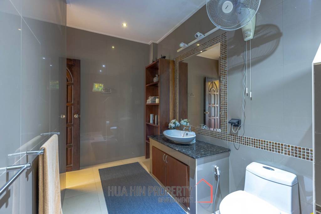 Amazing 5 Bedroom Luxury Villa on 4 Rai of Land