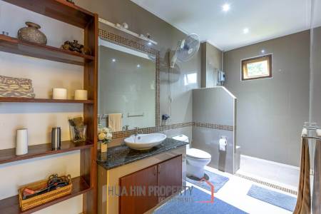Amazing 5 Bedroom Luxury Villa on 4 Rai of Land
